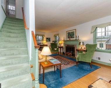 1308 Tracy Place - Photo Thumbnail 12