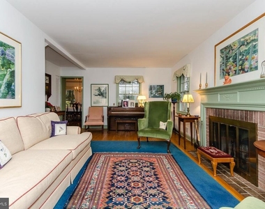 1308 Tracy Place - Photo Thumbnail 19