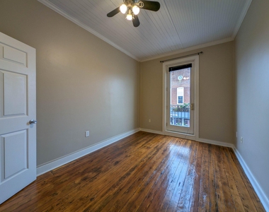 170 E Davis Street - Photo Thumbnail 10