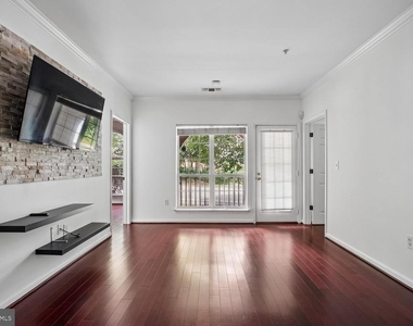 4561 Strutfield Lane - Photo Thumbnail 5