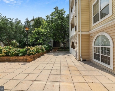 4561 Strutfield Lane - Photo Thumbnail 39