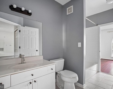 4561 Strutfield Lane - Photo Thumbnail 15