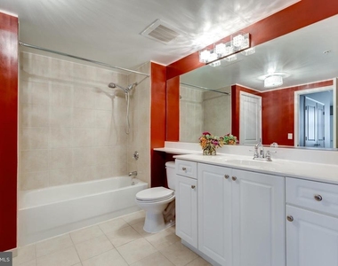 851 N Glebe Road - Photo Thumbnail 26