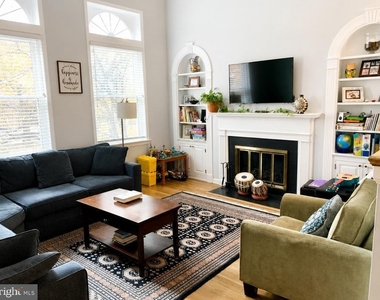 2329 9th Street S - Photo Thumbnail 9