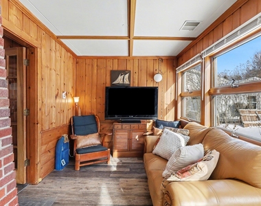 11637 Algonquin Drive - Photo Thumbnail 13