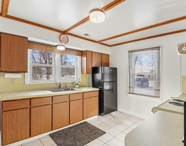 11637 Algonquin Drive - Photo Thumbnail 17