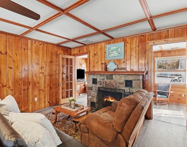 11637 Algonquin Drive - Photo Thumbnail 14
