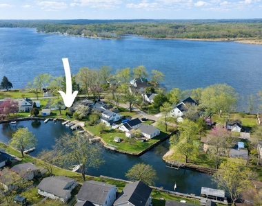 11637 Algonquin Drive - Photo Thumbnail 7