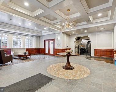 1512 Spruce Street - Photo Thumbnail 20