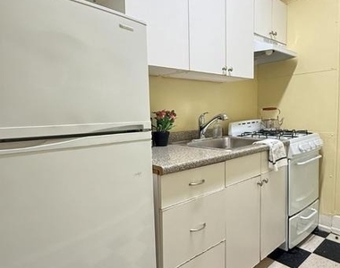 5309 Baltimore Avenue - Photo Thumbnail 9