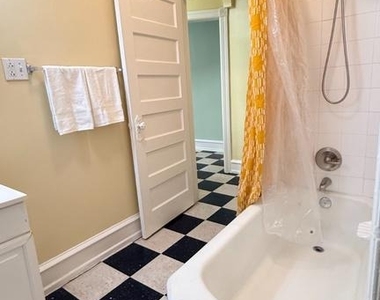 5309 Baltimore Avenue - Photo Thumbnail 6