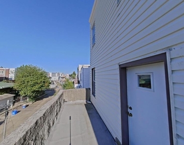 6237 Carpenter Street - Photo Thumbnail 6