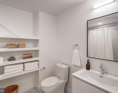 2101 Washington Ave - Photo Thumbnail 9