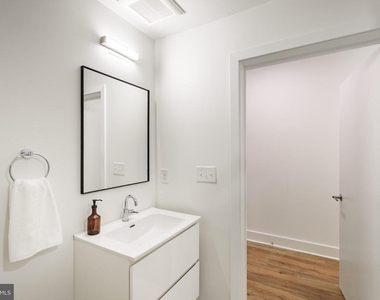 2101 Washington Ave - Photo Thumbnail 10