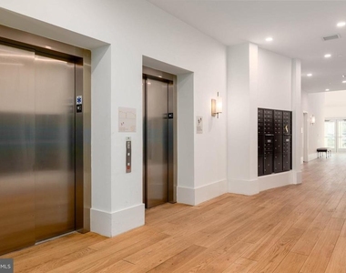 2101 Washington Ave - Photo Thumbnail 16