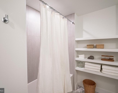 2101 Washington Ave - Photo Thumbnail 11