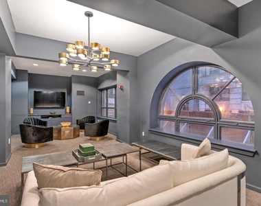 1425 Locust Street - Photo Thumbnail 19