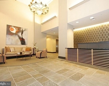 1425 Locust Street - Photo Thumbnail 22