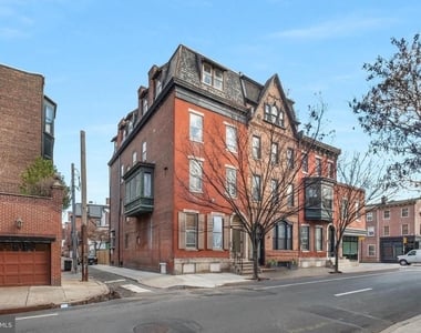 333 S 21st Street - Photo Thumbnail 11
