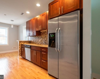 2147 Ellsworth Street - Photo Thumbnail 5