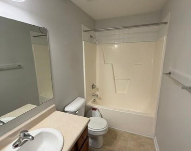 1434 Mingary Avenue - Photo Thumbnail 9