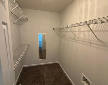 1434 Mingary Avenue - Photo Thumbnail 6