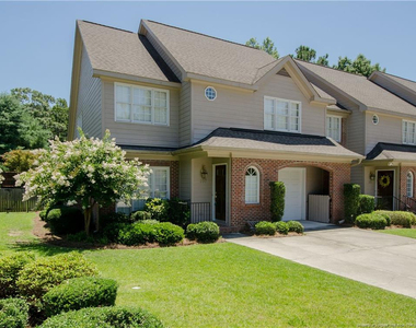 107 Wynncrest Lane - Photo Thumbnail 1