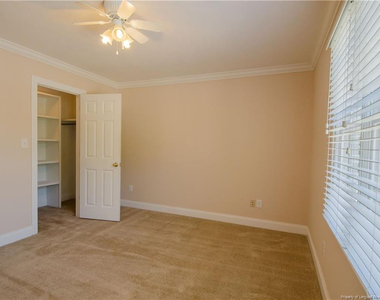 107 Wynncrest Lane - Photo Thumbnail 27