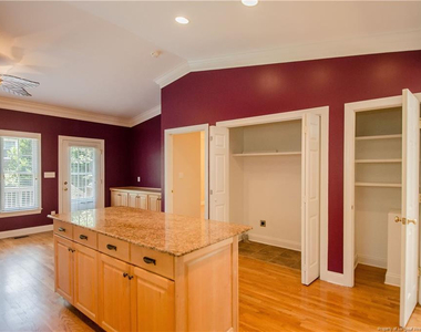 107 Wynncrest Lane - Photo Thumbnail 11
