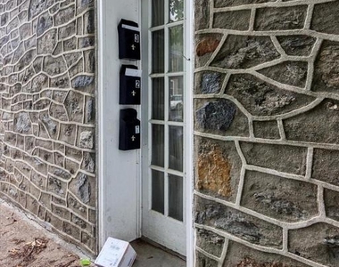 448 Krams Avenue - Photo Thumbnail 3