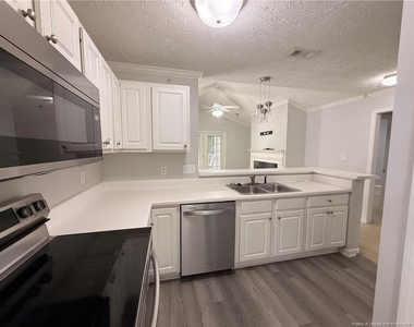 3342 Harbour Pointe Pl Place - Photo Thumbnail 3