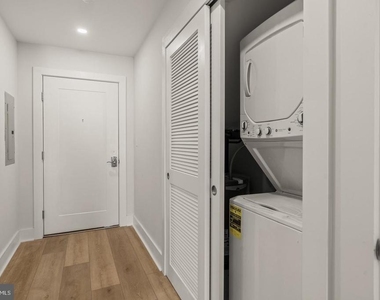 253 N 3rd Street - Photo Thumbnail 12