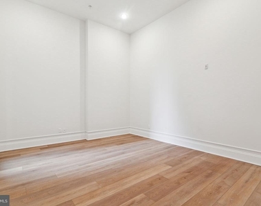 1822 Chestnut Street - Photo Thumbnail 22