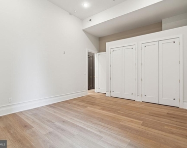 1822 Chestnut Street - Photo Thumbnail 21