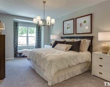 1044 Gentle Reed Drive - Photo Thumbnail 4
