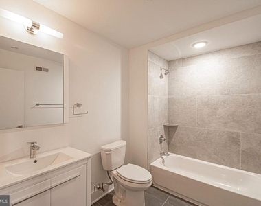 1524 South Street - Photo Thumbnail 6