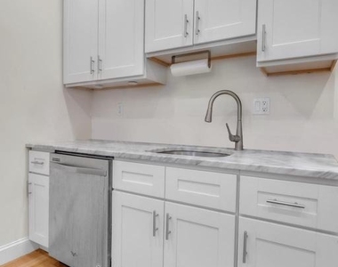 2213 Pine Street - Photo Thumbnail 5