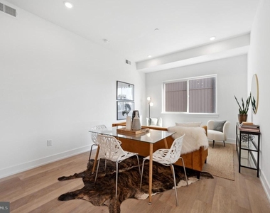 3037 Richmond Street - Photo Thumbnail 6