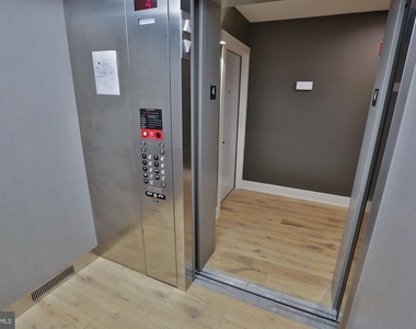 2431 Frankford Avenue - Photo Thumbnail 11