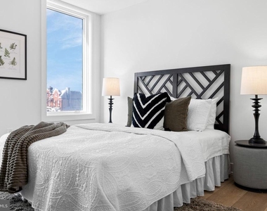 5200 Chester Avenue - Photo Thumbnail 15