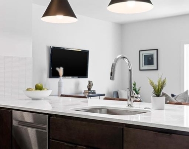 5200 Chester Avenue - Photo Thumbnail 19