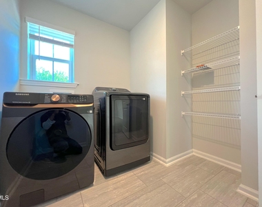 728 Denburn Place - Photo Thumbnail 8