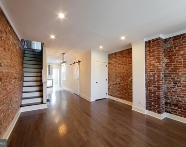 2677 Aramingo Avenue - Photo Thumbnail 4