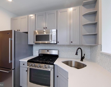 2677 Aramingo Avenue - Photo Thumbnail 7