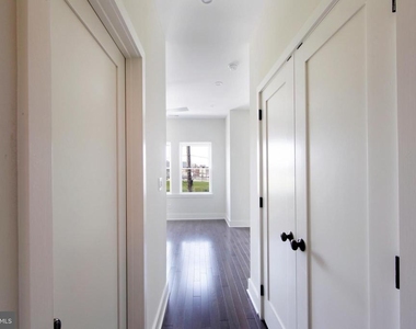 2677 Aramingo Avenue - Photo Thumbnail 24