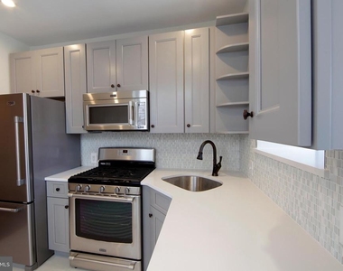 2677 Aramingo Avenue - Photo Thumbnail 8