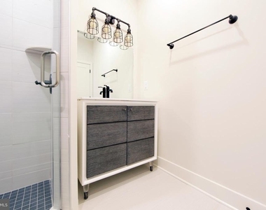 2677 Aramingo Avenue - Photo Thumbnail 22