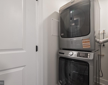 408-10 N Front Street - Photo Thumbnail 13