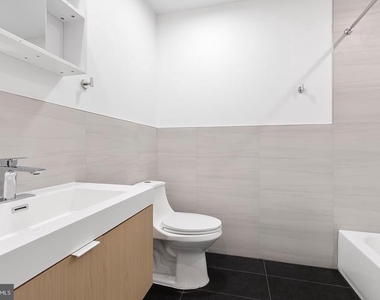 7246 Rising Sun Avenue - Photo Thumbnail 6