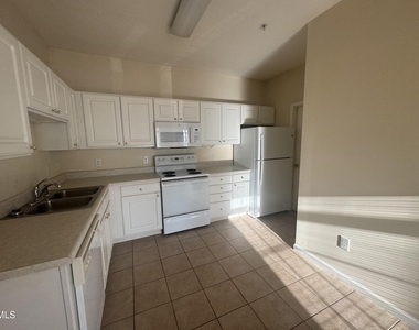 2510 Friedland Place - Photo Thumbnail 5